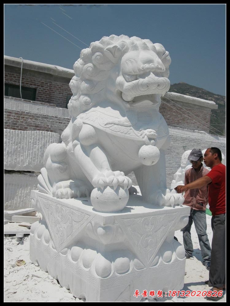 汉白玉北京狮 看门踩球石狮子 (2)