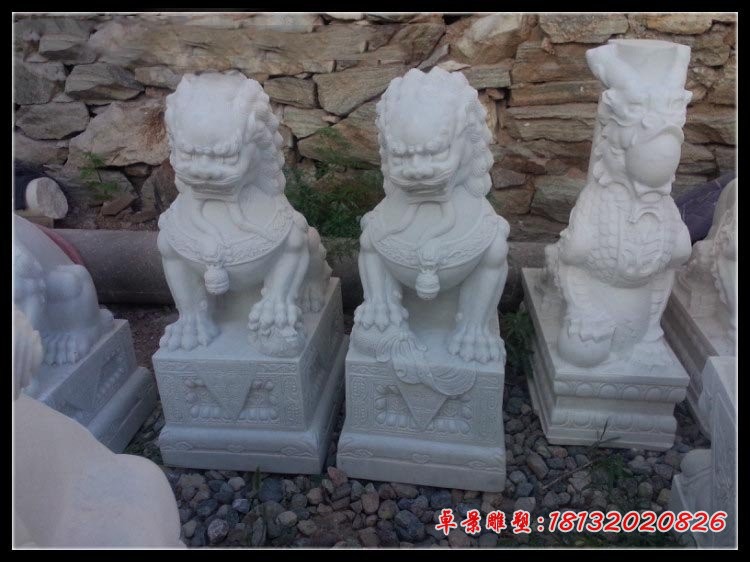 汉白玉踩球狮子石雕 门口看门石狮子