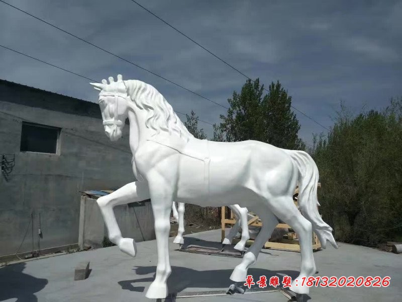 汉白玉大型马雕塑