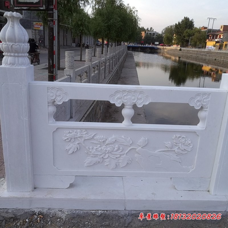 汉白玉梅兰竹菊浮雕栏板