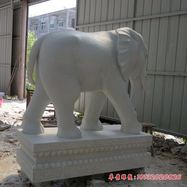 汉白玉酒店门前大象石雕
