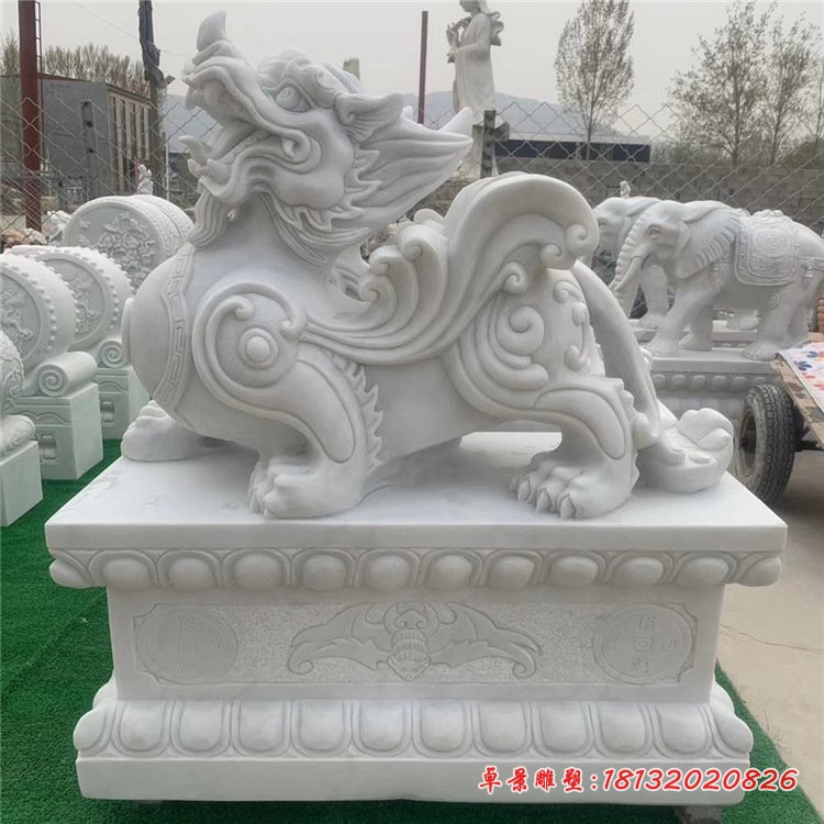 庭院门口汉白玉貔貅石雕