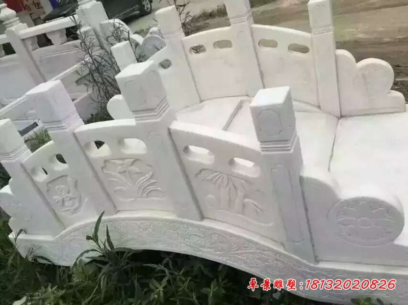 汉白玉石拱桥雕塑