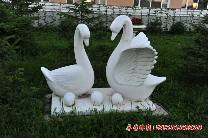 汉白玉天鹅石雕