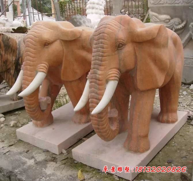 晚霞红大象雕塑公园石雕动物 