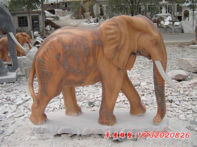 晚霞红大象石雕公园动物雕塑 