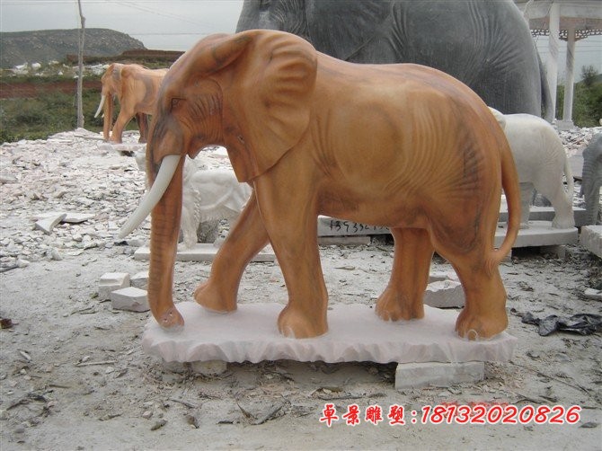 晚霞红大象石雕公园动物雕塑 