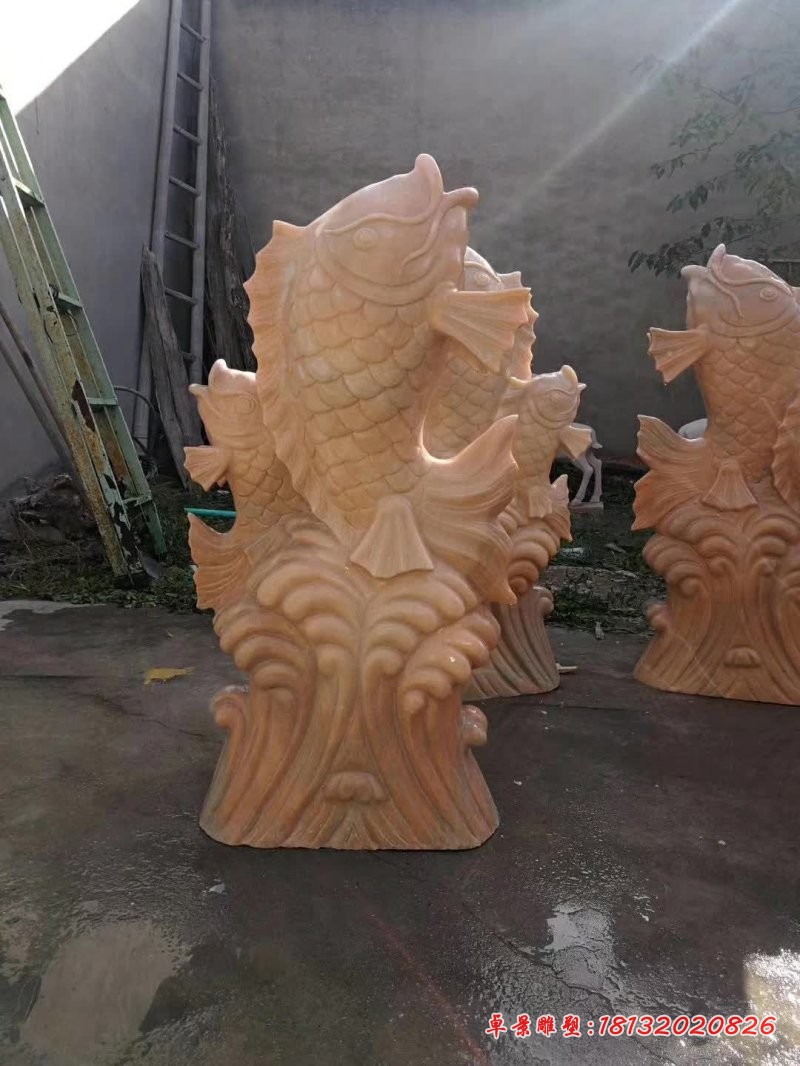 晚霞红鲤鱼喷泉石雕