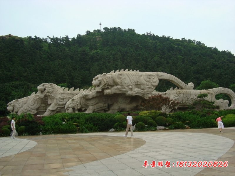 奔跑的大型老虎石雕 广场动物石雕