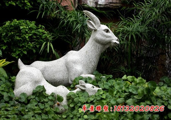大理石母子山羊雕塑 公园动物石雕