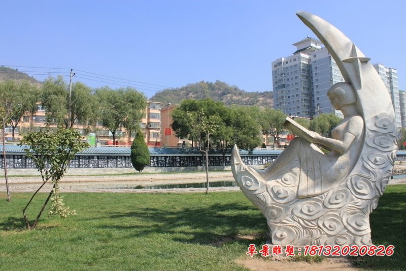 看书学习的女孩石雕 校园景观石雕