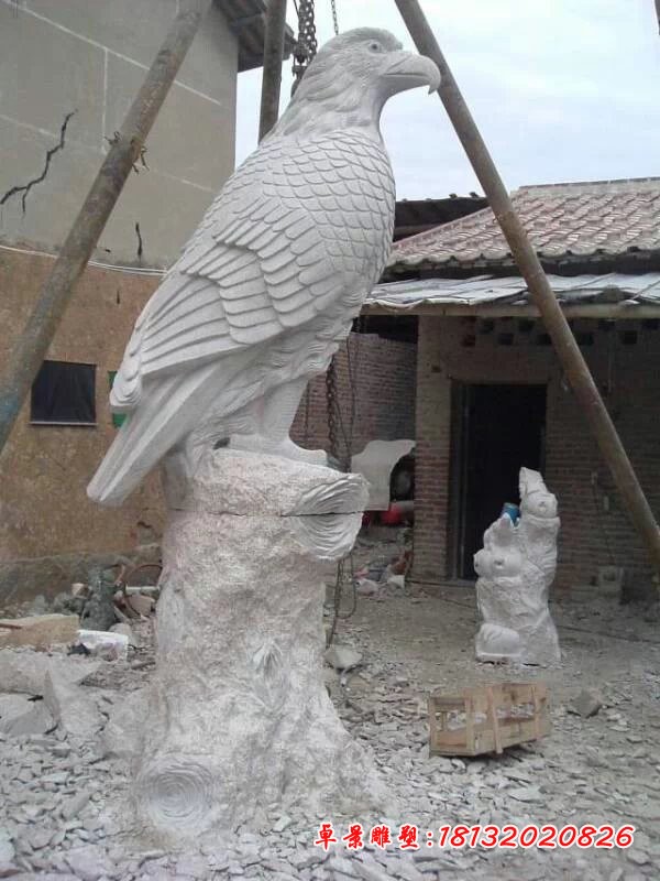 鹰石雕，公园动物石雕