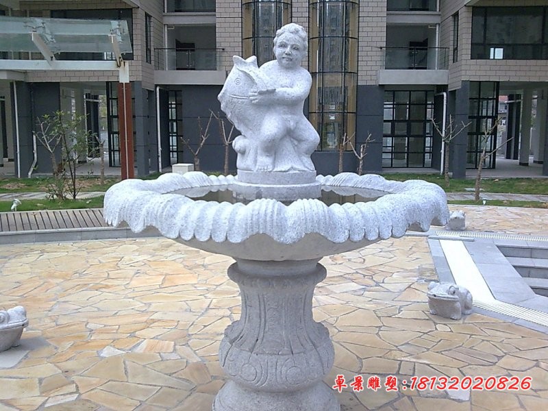 抱鲤鱼的西方儿童喷泉 公园欧式喷泉石雕