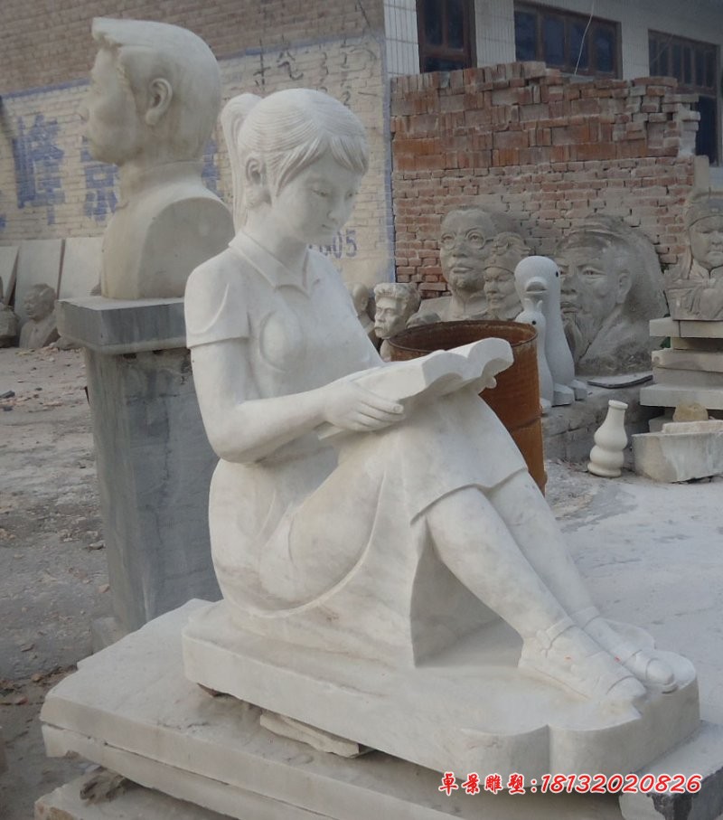 读书的女孩石雕 学校景观石雕
