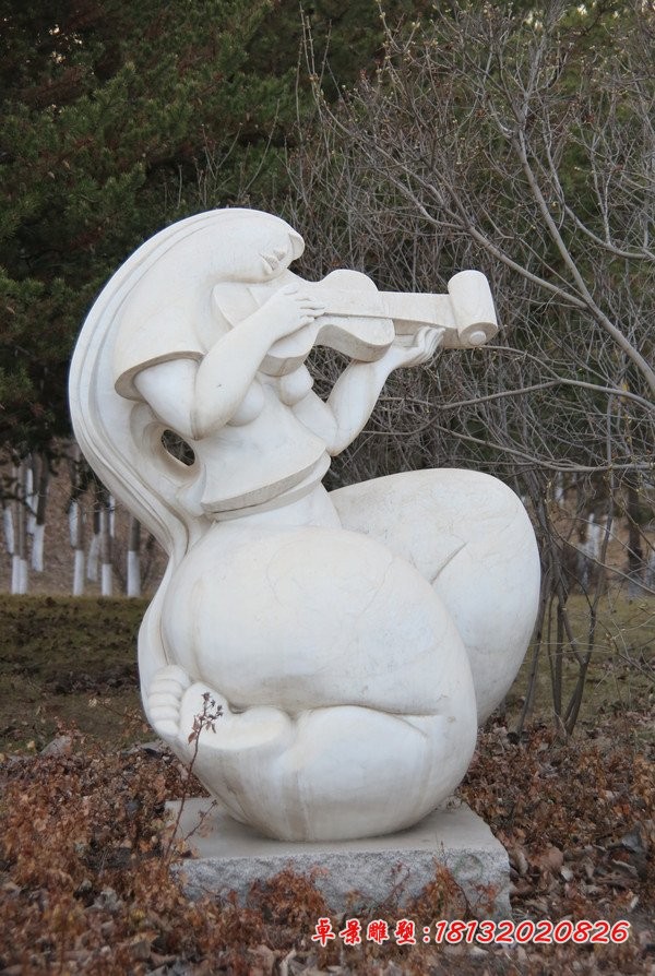 抽象人物拉小提琴石雕，公园人物石雕