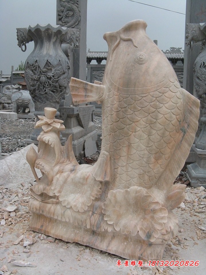 大型石雕喷水鱼，公园动物石雕