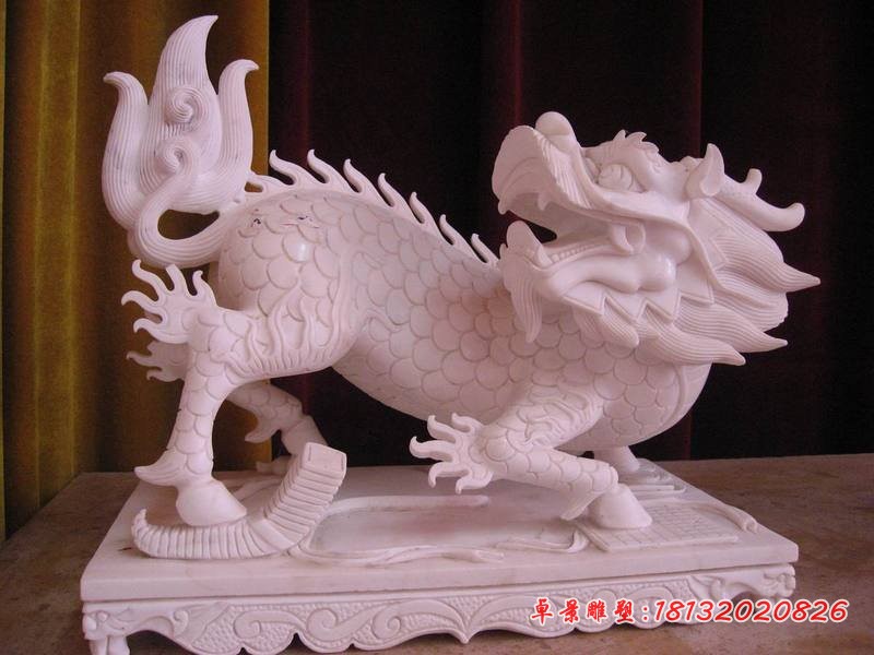 汉白玉麒麟，古代神兽石雕