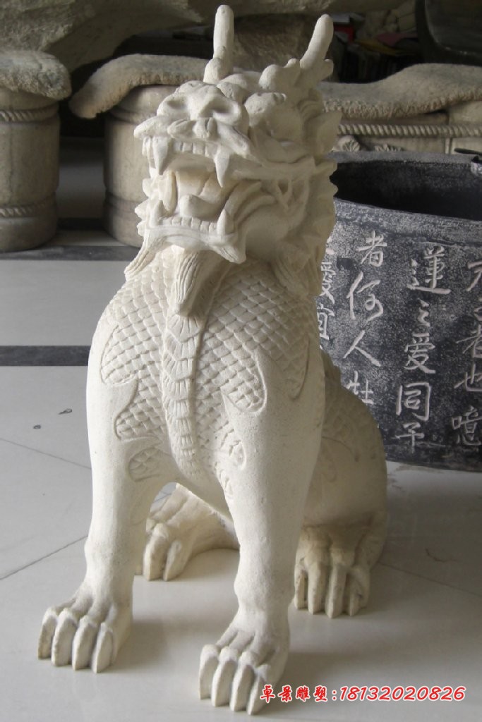 汉白玉貔貅石雕，古代神兽雕塑