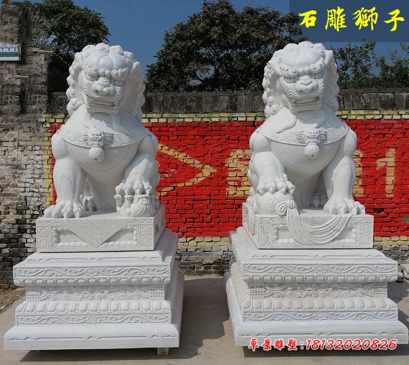 汉白玉狮子石雕门口狮子雕塑