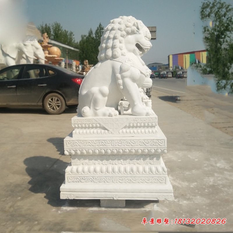 汉白玉石狮子门口狮子石雕 