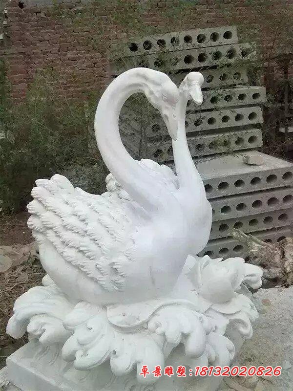 汉白玉天鹅石雕公园景观石雕