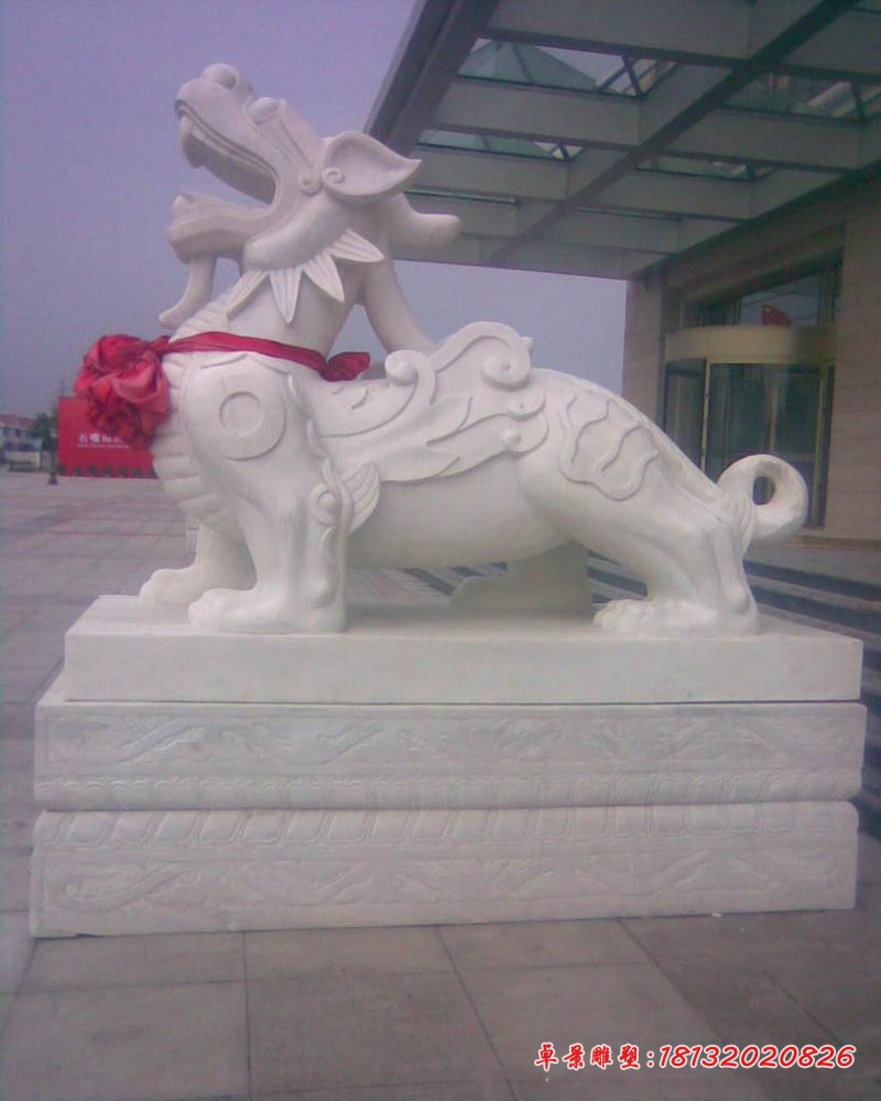 汉白玉天禄石雕，门口貔貅石雕