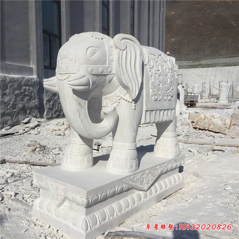 汉白玉招财大象门口大象石雕