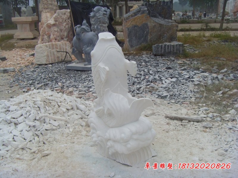 喷水鱼雕塑，汉白玉动物石雕