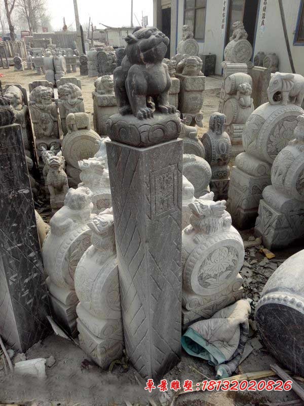 青石仿古狴犴石柱 公园景观石雕