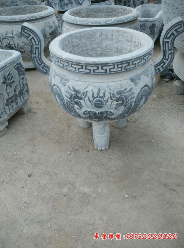 三足石雕香炉青石仿古香炉 