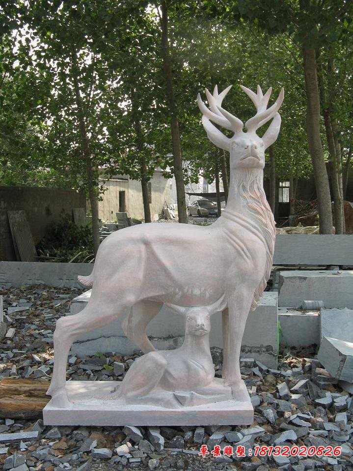 石雕母子鹿，晚霞红动物石雕