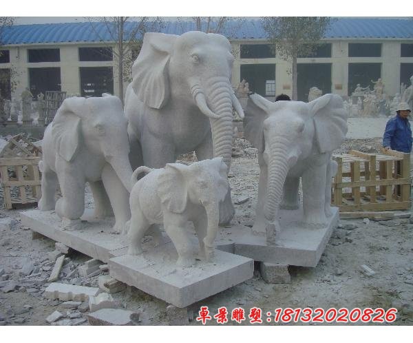大理石大象一家雕塑 公园动物石雕