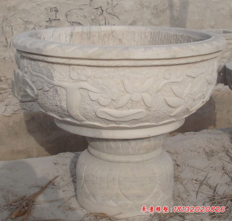 荷花石浮雕水缸,公园石水缸