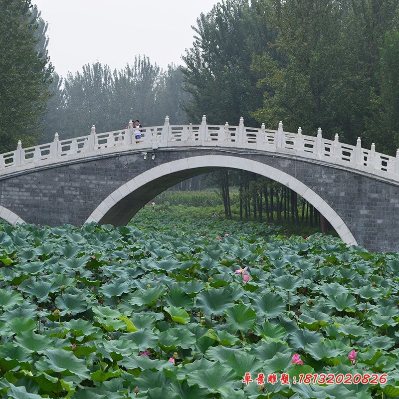 公园石桥栏板，石雕护栏