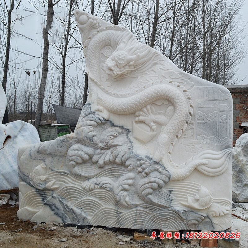 鲤鱼跃龙门石雕，广场石浮雕