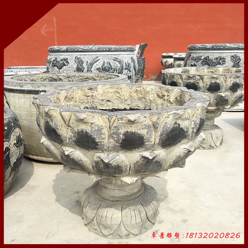 莲花造型石花盆，青石花盆