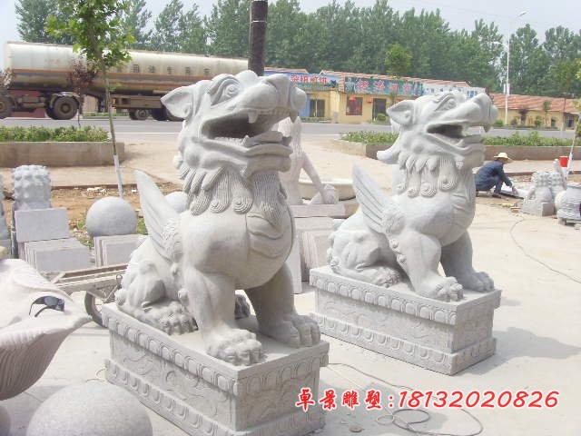 貔貅石雕,门口招财貔貅雕塑