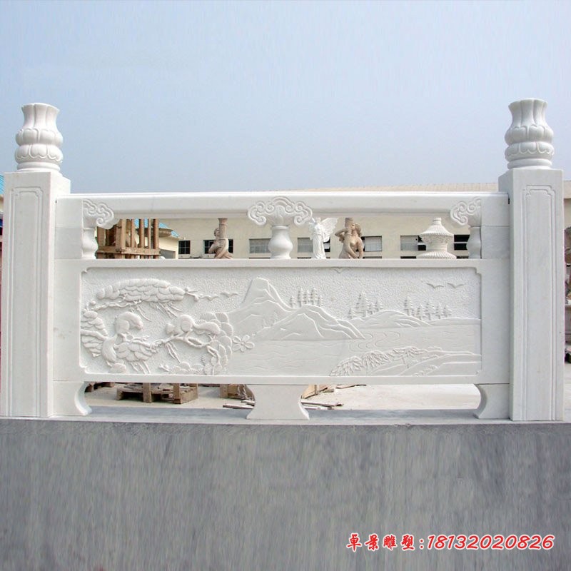 山水图石浮雕栏板，汉白玉栏板