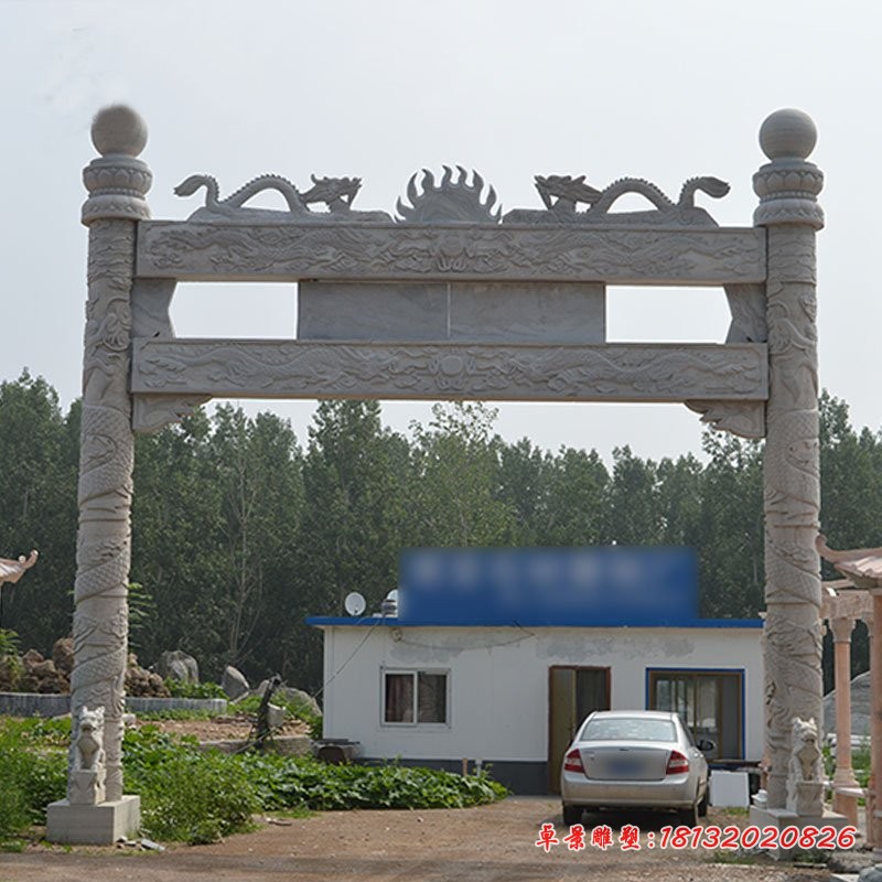 石雕牌坊，龙浮雕牌坊