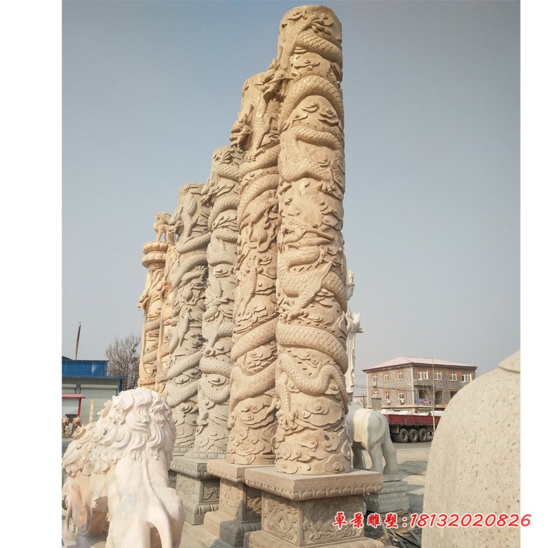 广场石雕龙柱，仿古石雕盘龙柱 