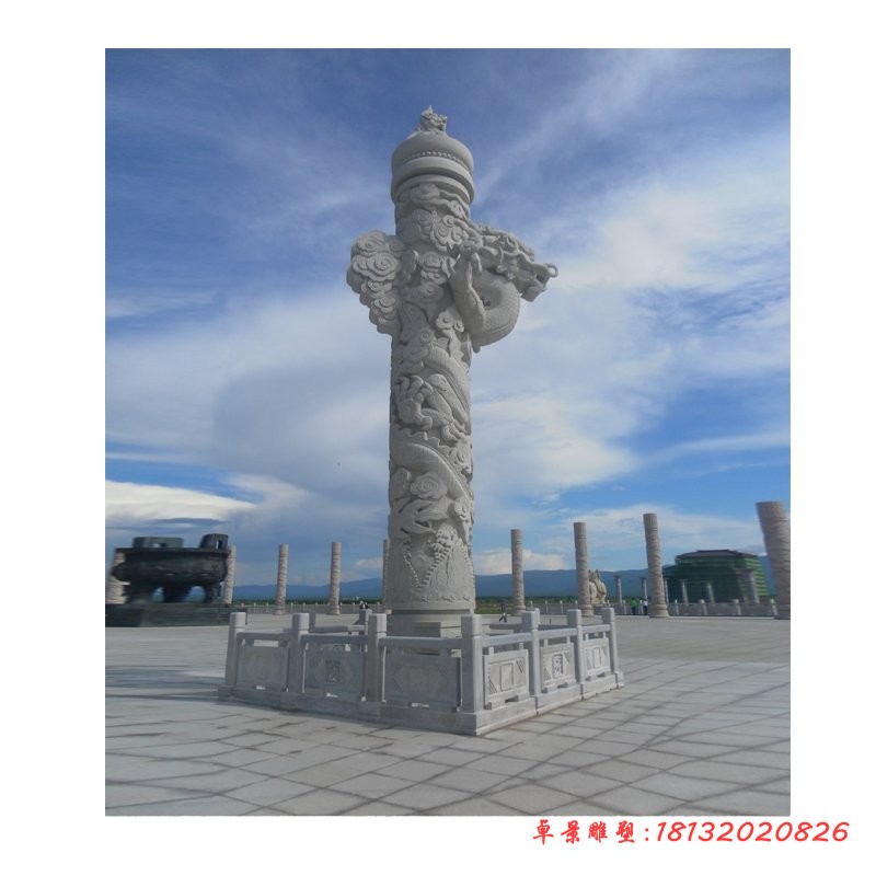 广场石雕龙柱，华表石雕 