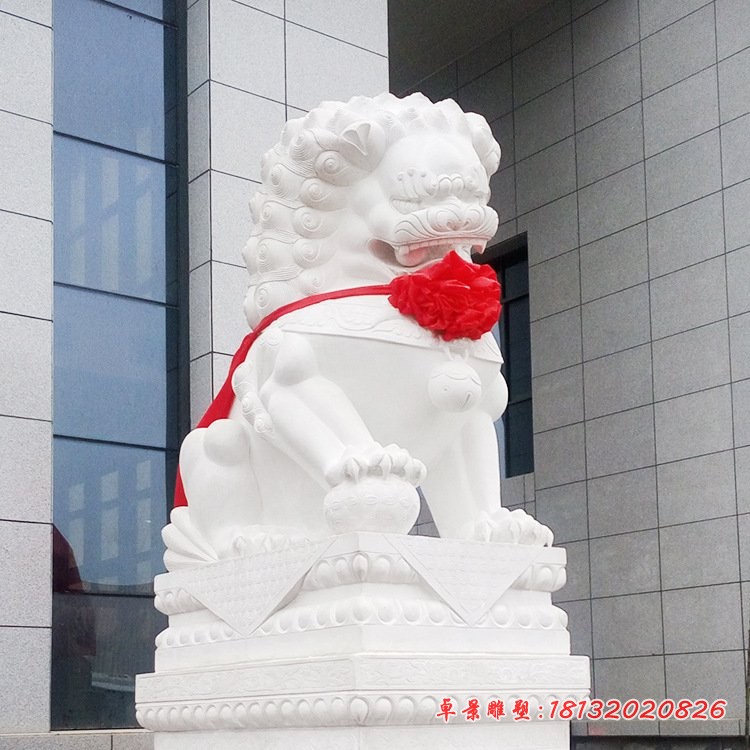 汉白玉看门狮，北京狮石雕 