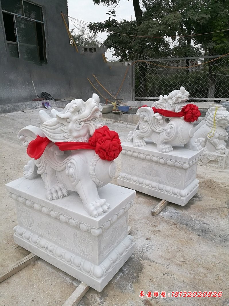 汉白玉貔貅，招财瑞兽石雕