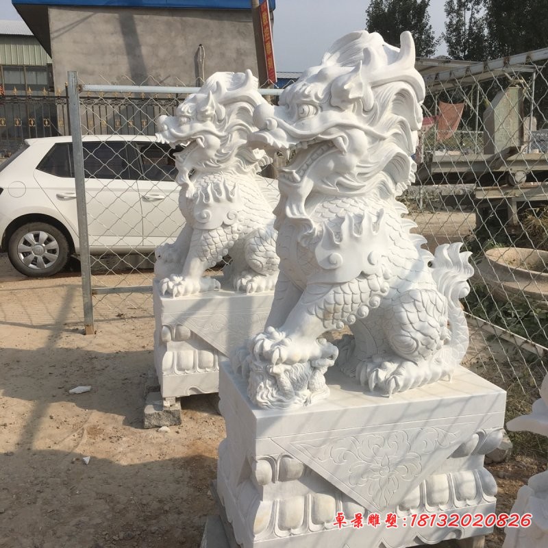 汉白玉麒麟雕塑，镇宅麒麟石雕 