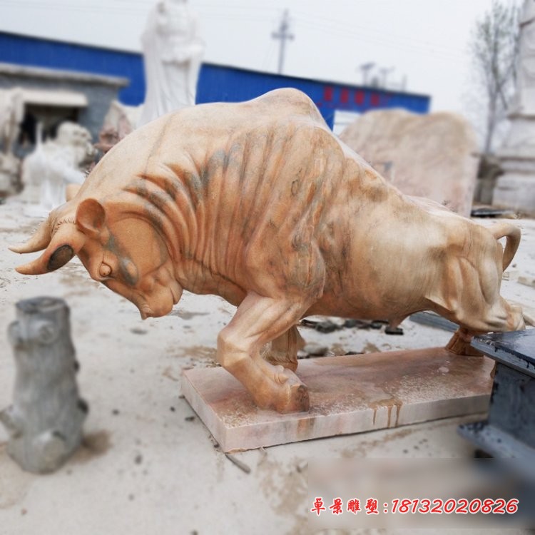 开荒牛石雕，大理石牛雕塑