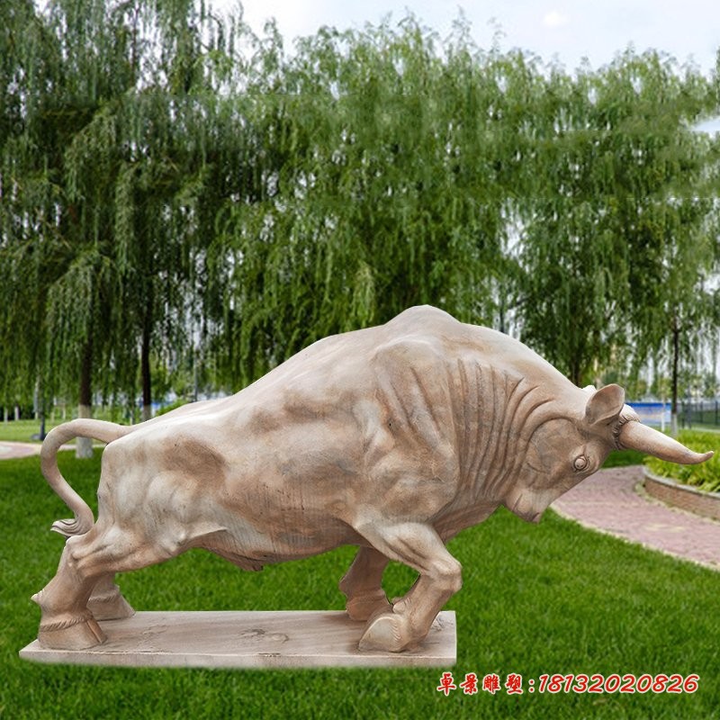 开荒牛石雕，晚霞红石雕牛