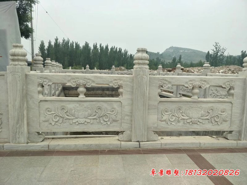 莲花台浮雕栏板，仿古石雕栏板