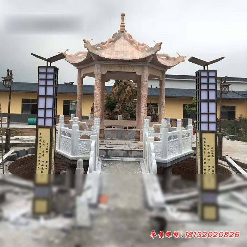 龙浮雕凉亭，晚霞红石亭子