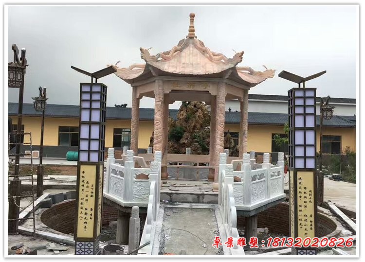 龙浮雕凉亭，晚霞红石亭子