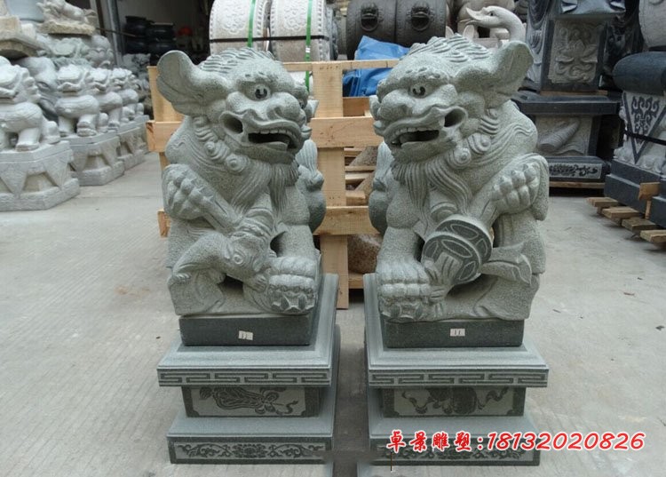 青石小狮子，献钱狮石雕